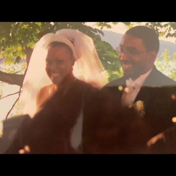 Meet your Posher, Alicia - Picture 1 of 1